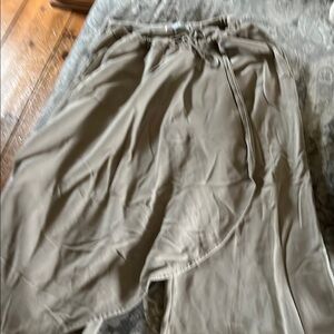 Women’s overlay pants
